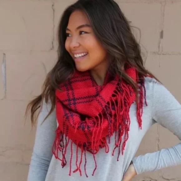 Red Plaid Windowpane Fringe Tassel Infinity Scarf - Picture 3 of 3